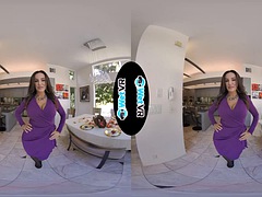 WETVR VR Porn Orgasmic Vibrations With Amber Moore