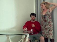 Gros cul, Sucer une bite, Famille, Marrant, Fait maison, Mère que j'aimerais baiser, Seins naturels, Fils