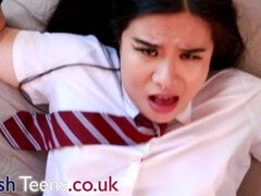 18 años, Asiático, Mamada, Corridas, Sexo duro, Colegiala, Estudiante, Adolescente