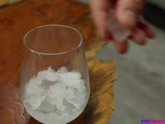 Большая жопа, Бикини, Блондинки, Секс без цензуры, Лизание, Бритые, Короткая стрижка, Тощие