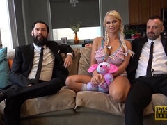 Grote mammen, Blond, Pijpbeurt, Brits, Dominatie, Fetisj, Hd, Ruw