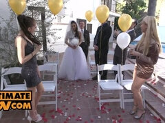 アジア人, デカパイ, ブロンド, フェラチオ, 結婚, フォアサム, ハードコア, ハメ撮り