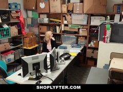 Chantaje, Rubia, Corridas, Estilo perrito, Corridas faciales, Sexo duro, Hd, Voyeur