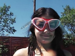 Strand, Bikini, Braunhaarige, Europäisch, Dusche, Erotischer film, Jungendliche (18+), Unter wasser