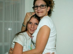 Mamada, Morena, Semen en la boca, Fetiche, Ffm, Pajear, Adolescente, Trio