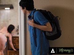 Анальный секс, Большая жопа, Большие сиськи, Собачьи, На кухне, Милф, Реалити, Сквиртинг