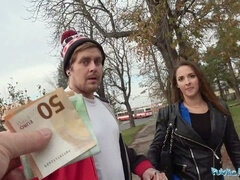 Blasen, Braunhaarige, Spermaladung, Geld, Im freien, Öffentlich, Realität, Schlucken