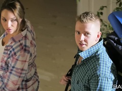 Kont, Lieveling, Bruinharig, Hondjeshouding, Masturbatie, Natuurlijke tieten, Buiten, Douche