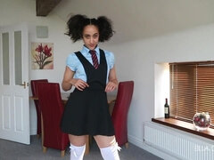 Kont, Universiteit, Natuurlijke tieten, Kut duiken, Roodharige vrouw, Alleen, Strippen, Tieten likken