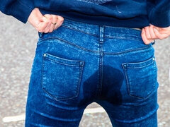 Kont, Bruinharig, Flashing, Spijkerbroeken, Buiten, Pissen, Kort haar, Tiener