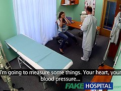 Sucer une bite, Tir de sperme, Médecin, Doigter, Hard, Réalité, Élève, Rasée