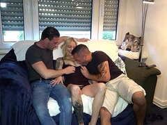 Grosse bite, Blonde, Allemand, Homme homme femme, Chatte, Rugueux, Maigrichonne, Plan cul à trois