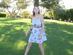 Acercamiento, Vestido, Tacones, Masturbación, Orgasmo, Solo, Juguetes, Bajo la falda