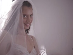 Sucer une bite, En gros plan de très près, Éjaculation interne, Lingerie, Orgasme, Réalité, Jarretelles, Mariage