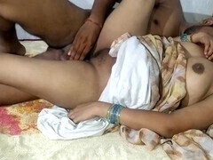 Tante, Couple, Première fois, Indienne, Embrassement, Orgasme, Orgie, Fête