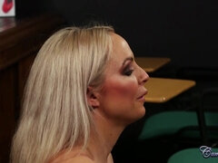 Culo, Tetas grandes, Rubia, Mamada, Tetona, Corridas, Examen, Madres para coger