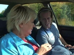 Blasen, Tschechisch, Oma, Hardcore, Reif, Milf, Öffentlich, Muschi