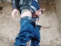 Twink gives himself a handjob with his big dick while enjoying some solo time