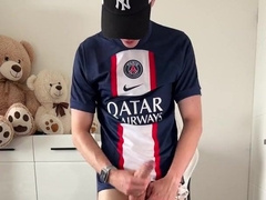 Lad dude jism in sportswear