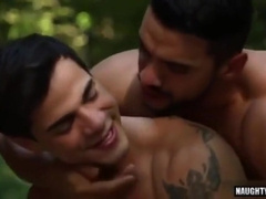 Arad Winwin rims and fucks hot bottom