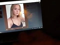 cumtribute for famous twitter whore