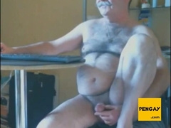 Amateur Big-Cock Bear Daddy