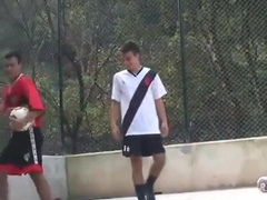 Rivals ANALysing each other - The French Connection