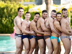 Palm Springs orgy with the hottest dudes out there