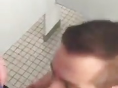 Swallow cum in a public wc