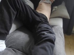 I'm getting off while watching TV