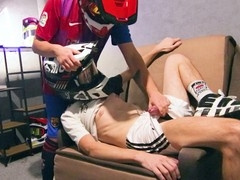 Guy gets his twink ass pounded in hardcore anal pounding session