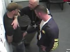 Cops bang kinky Suspects