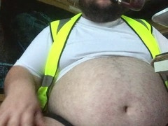 Hoggtubbs shows off his huge belly in this construction clip