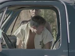 Teenage couple fuck in front seat of truck
