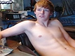 Beautiful twink on chat