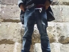 Michaeldreal shoveling jizm out the apex