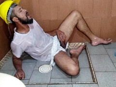 Jerking off at bathing