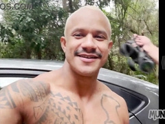 I had a fine plumb with the security guard at the deprived motel.