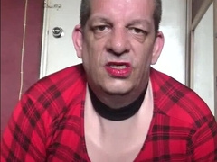 ambidextrous crossdresser has a lil secret for you to hear