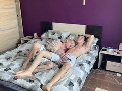 2 twunk blows a load at same time