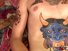 Alt unexperienced fingering himself deeply during jerk off