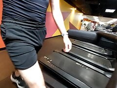 Watch me freeball and show off my bulge and cock outline at the gym and follow me into the locker room