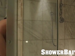 Showerbait Straight Griffin Barrows Pumped By Gay Ally Aiden Ward