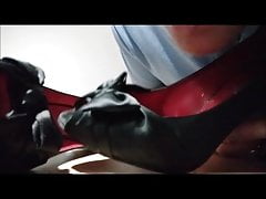 Eating Cum on my Wife's Peetoes