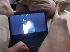 Wank and cum watching a cock cum