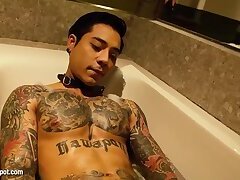 Thai Model Cums In Bathtub