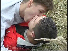 homosexual oral addict makes his buddy bust a nut outdoors
