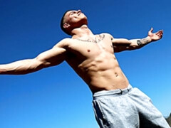 Barely legal beefcake Brock Perry cums buckets on camera