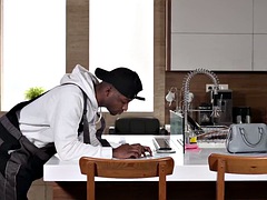 Anal, Grosse bite, Gros seins, Noire, Sucer une bite, Voiture, Branlette thaïlandaise, Hard