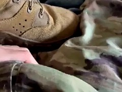 SUPER HOT - A US Army soldier shoots a load of cum into his boot!